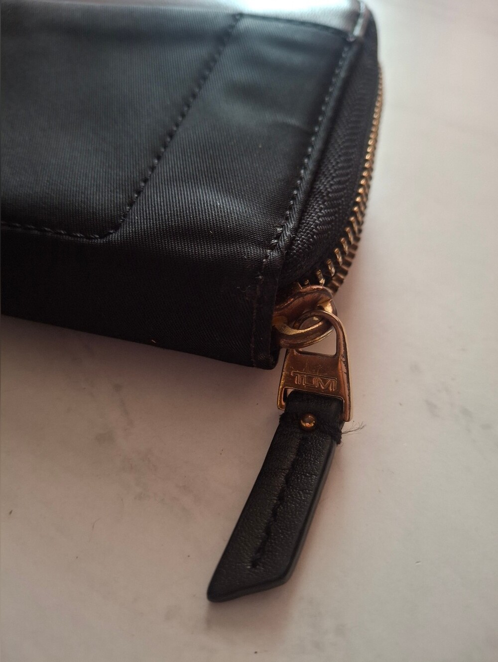 TUMI Black Zip-Around Continental Wallet - Picture 4 of 6